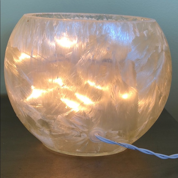 Father Christmas Santa Lamp 6.5” T x 8” W - Picture 3 of 3